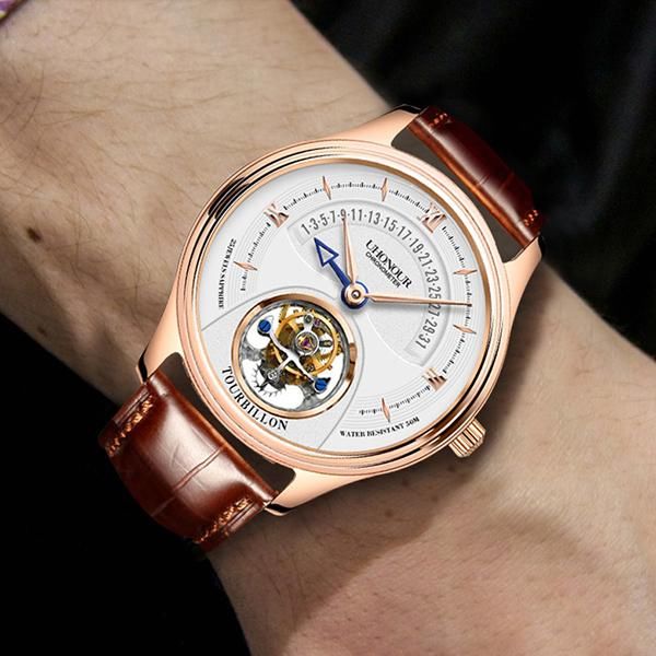 男人手表戴左手还是右手!别傻傻什么不知道乱