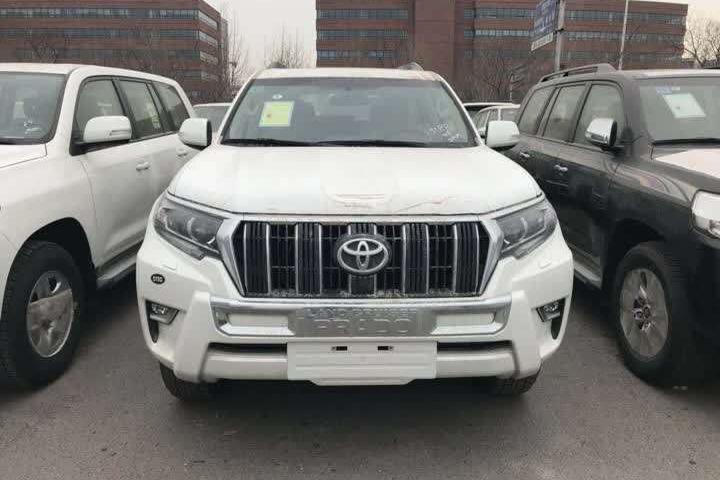 18款普拉多4000中东版堪称越野王者