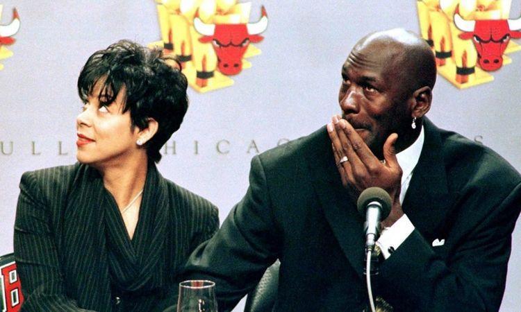 打篮球挣钱吗? 世界运动员收入排行榜: 乔丹18