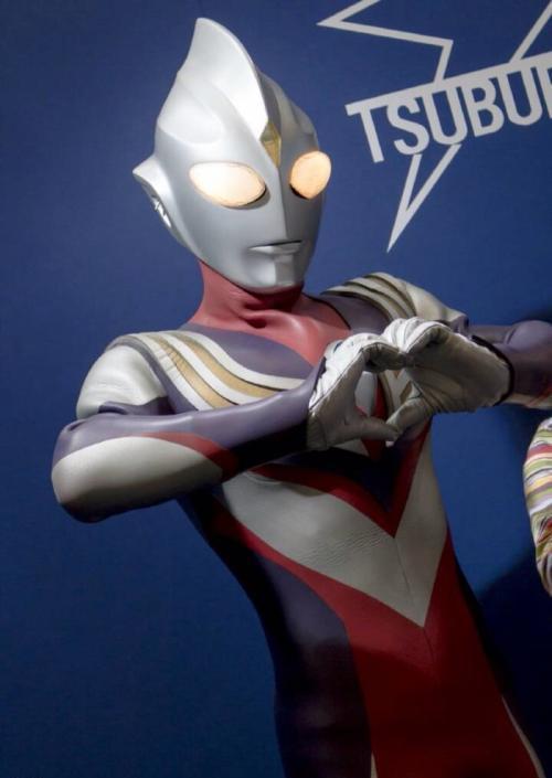 昭和系奥特曼vs平成系奥特曼,是力量系厉害还是法术系