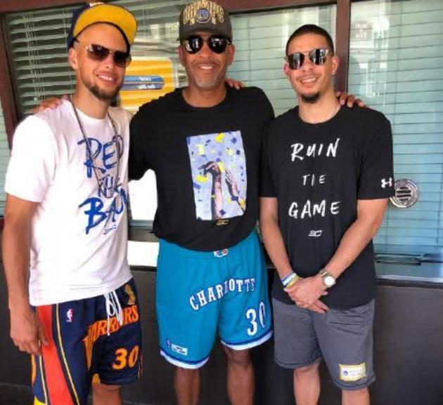 NBA如何给球星发工资?看到库里一场比赛450