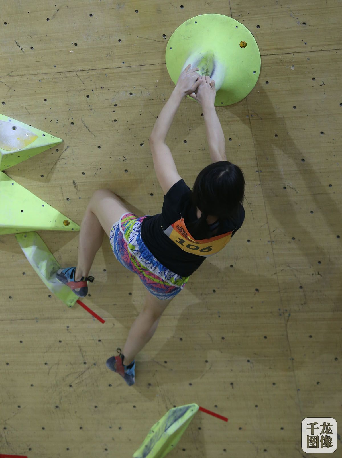 2018北京市攀岩比赛开赛 设难度速度攀石赛3