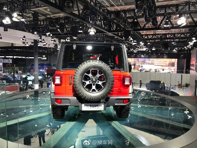 全新一代Jeep牧马人霸气展出