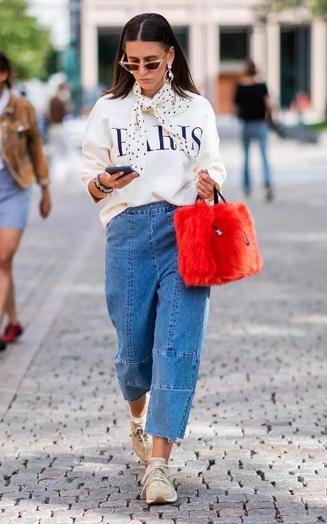 女直筒裤怎么搭配上衣好看