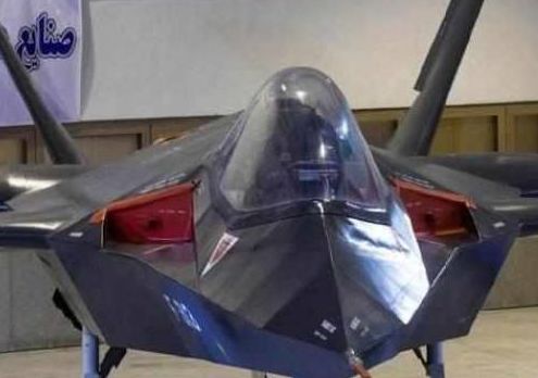 伊朗的科幻隐身战机,征服者313,竟然这么厉害