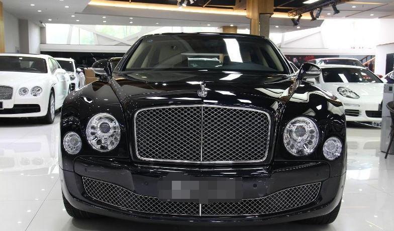 宾利能成轿车之首不是靠吹, 内饰做工证明一切