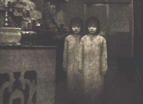 ​  ​ 清朝最恐怖老照片：慈禧出殡画面太诡异，图4科学家也解释不了