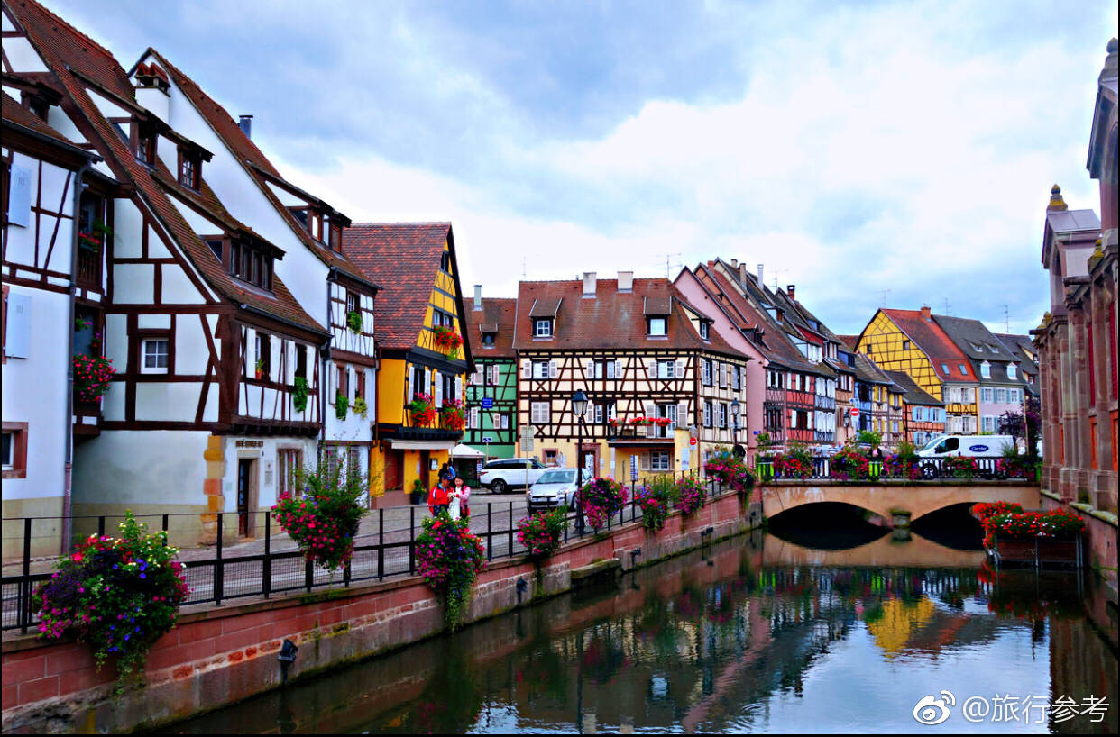 法国最美小镇,科尔马,是动画片《哈尔的移动城堡》的取景地