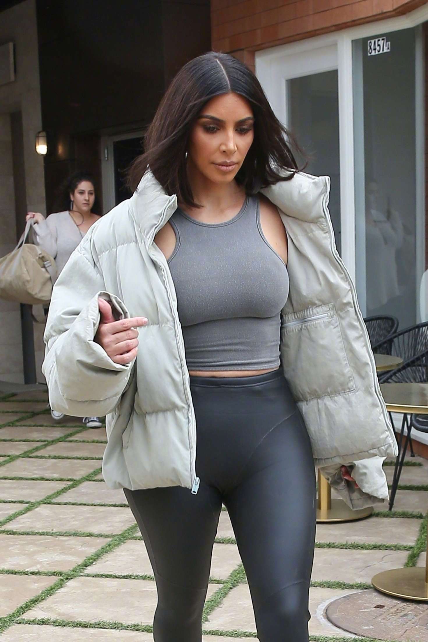 kimkardanshinsuper,kimkardanshin sextaps 金卡戴珊 kim kardashian 在 calabasas外出的街拍