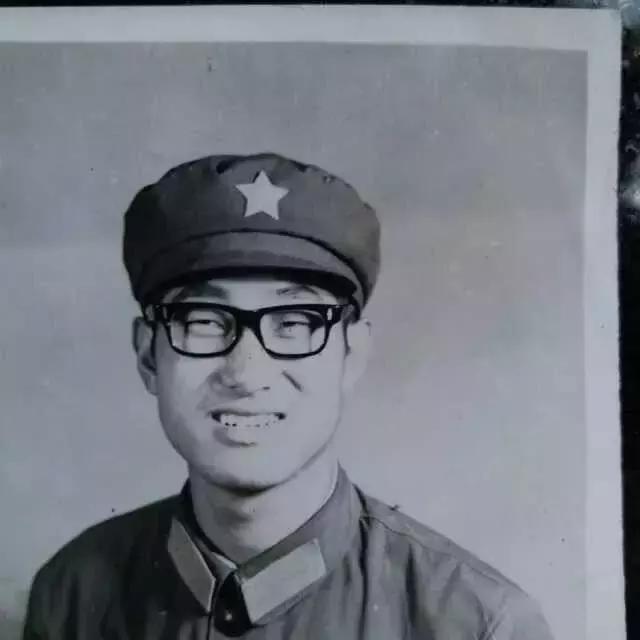 难忘三十年前的战友情
