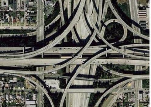 直击:中国5大最“逆天”的立交桥,走错一步就是一日游