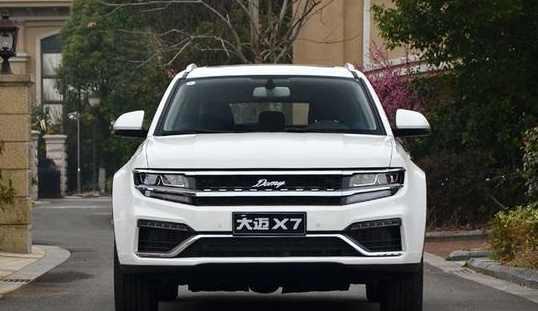 众泰又推神车, 全景天窗, T字布局10万起, 这次轮到大众了!