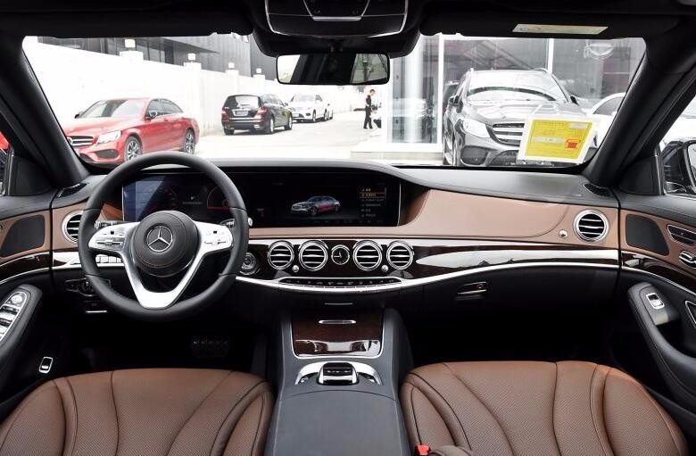 奔驰S换装2.0T发动机 降多少钱你能接受