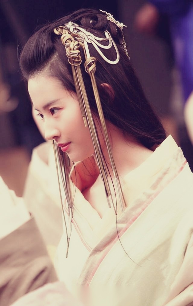 《鸿门宴》刘亦菲版虞姬美图:感叹是她的倾城