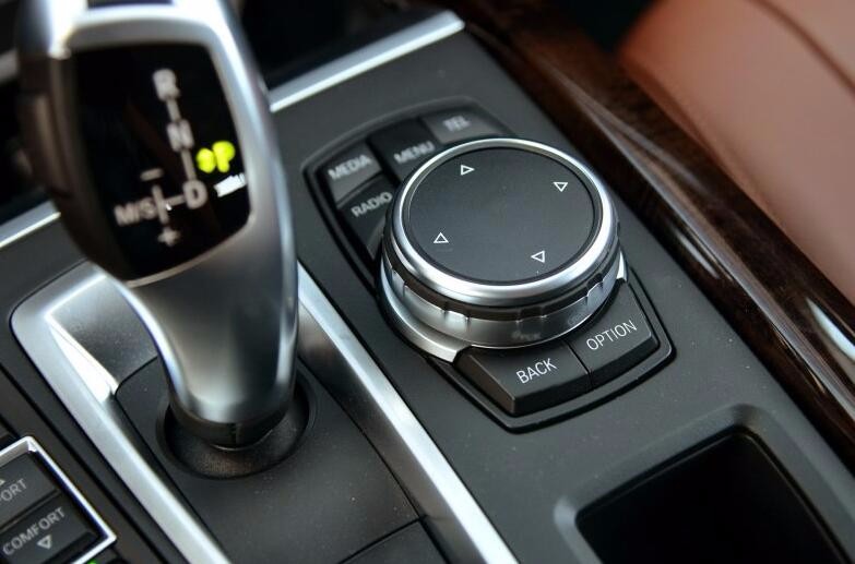 五折价格买这款80万的准新豪车 你接受吗？