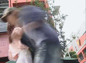 微笑王子张栋梁，“过气”后才更自由