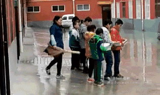 十条笑话: 突然觉得流氓不可怕 就怕流氓有文化这句话