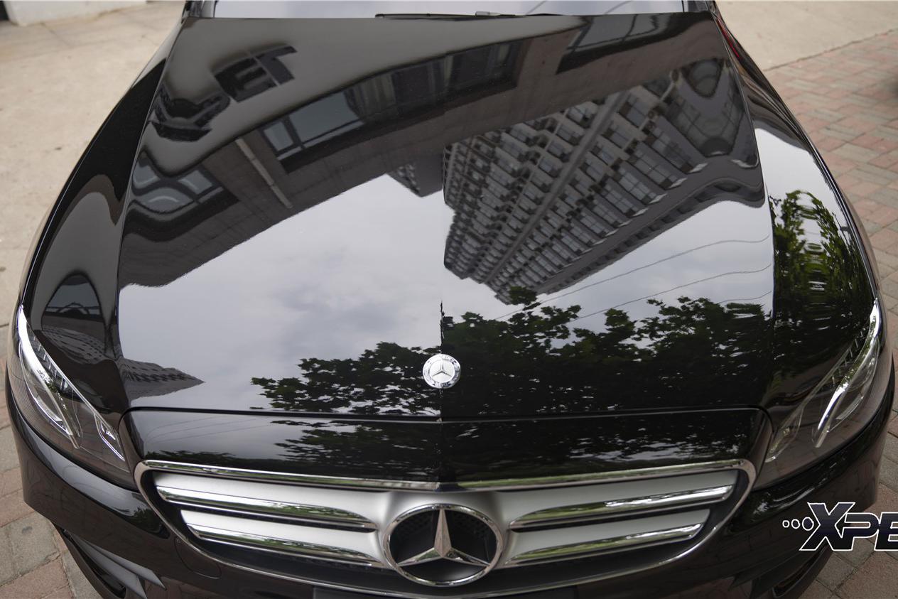 光洁亮丽，奔驰E320L贴XPEL LUX系列隐形车衣
