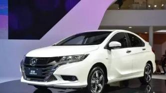 这车比朗逸还美10倍，油耗5L仅售8万！