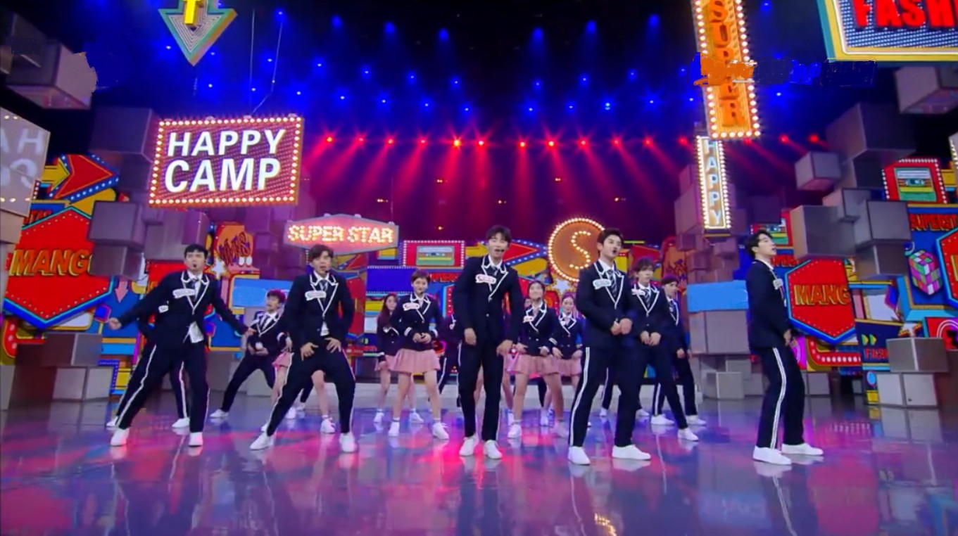 蓝博《快本》开撩 唱跳演艺火力全开