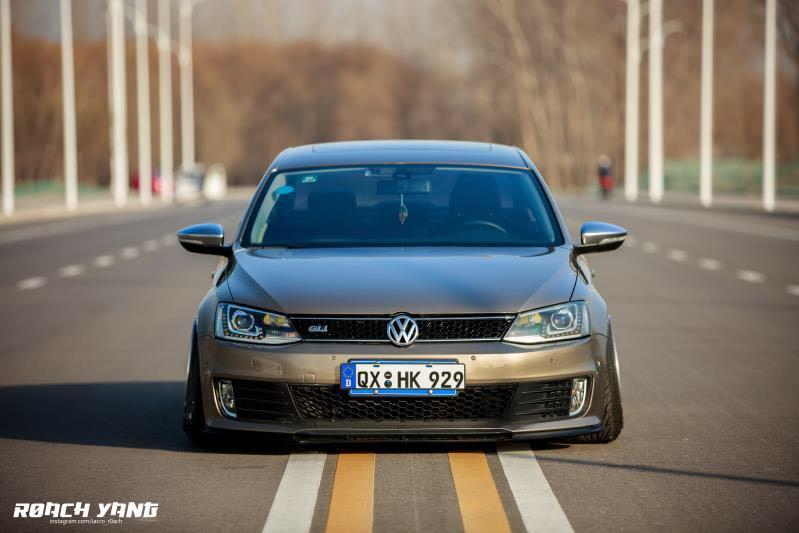 仿似一头杀红眼的野兽，买菜车速腾竟然也能玩得如此极致！