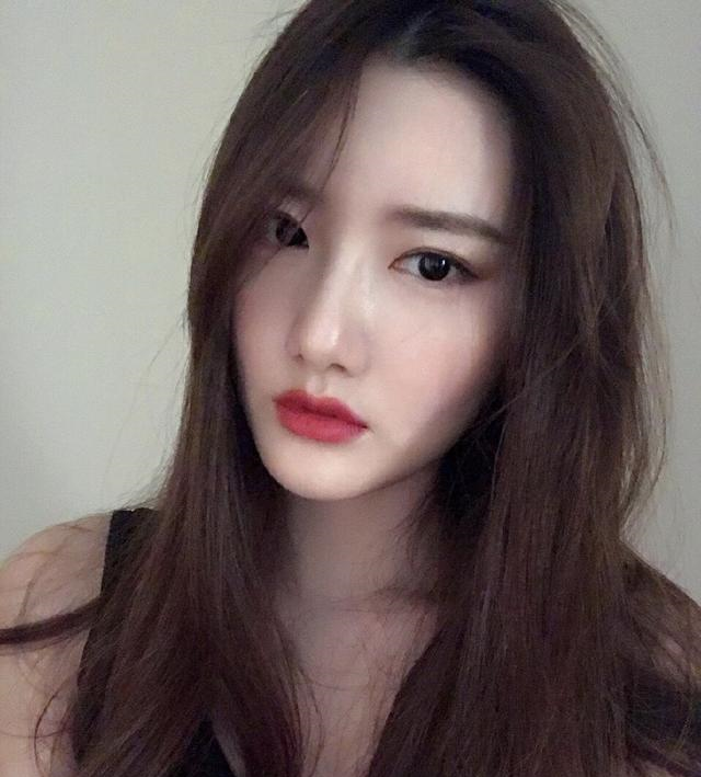 抖音5大女神第4酷似林允儿,第3一般看不到,第