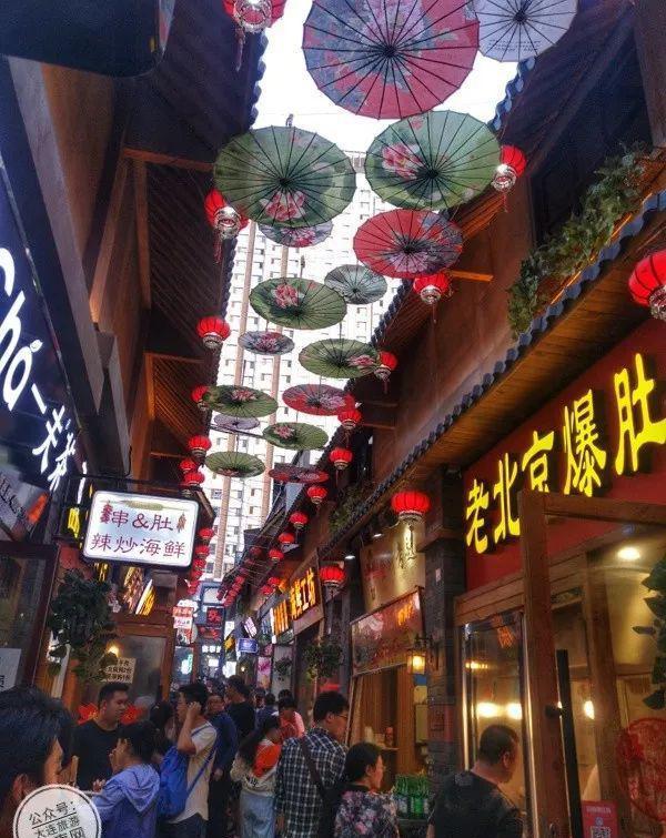 大连歹街美食图片