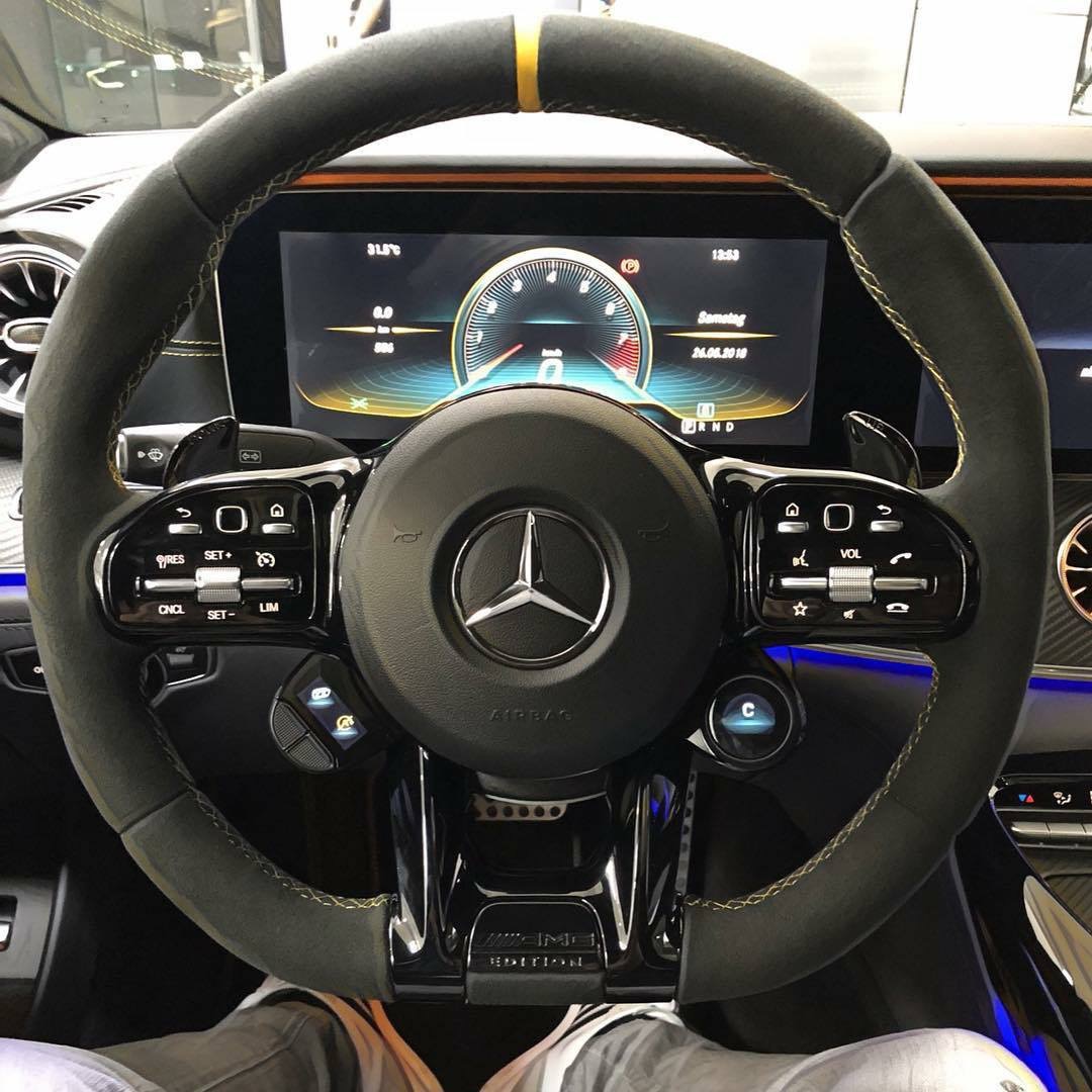 AMG GT63s,这个颜色的质感不错。