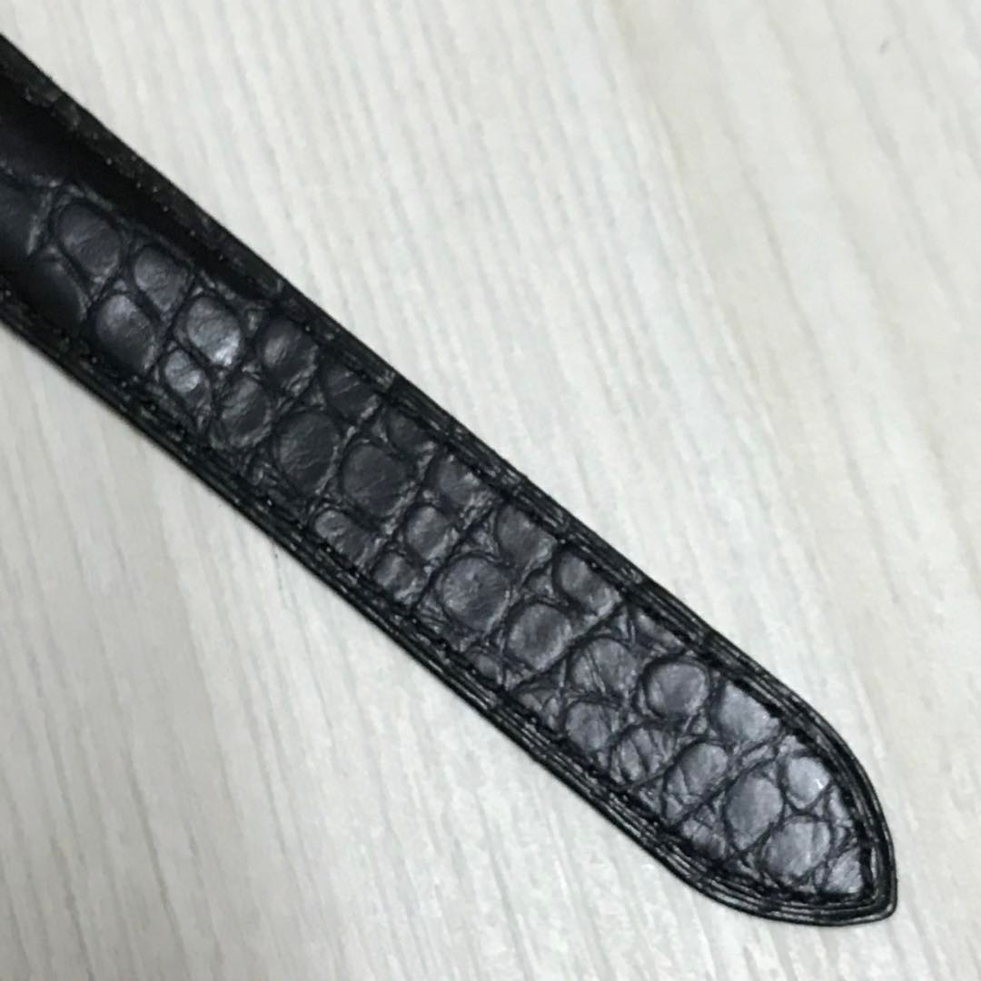 GP卡地亚坦克SOLO系列女士腕表,再也不用选