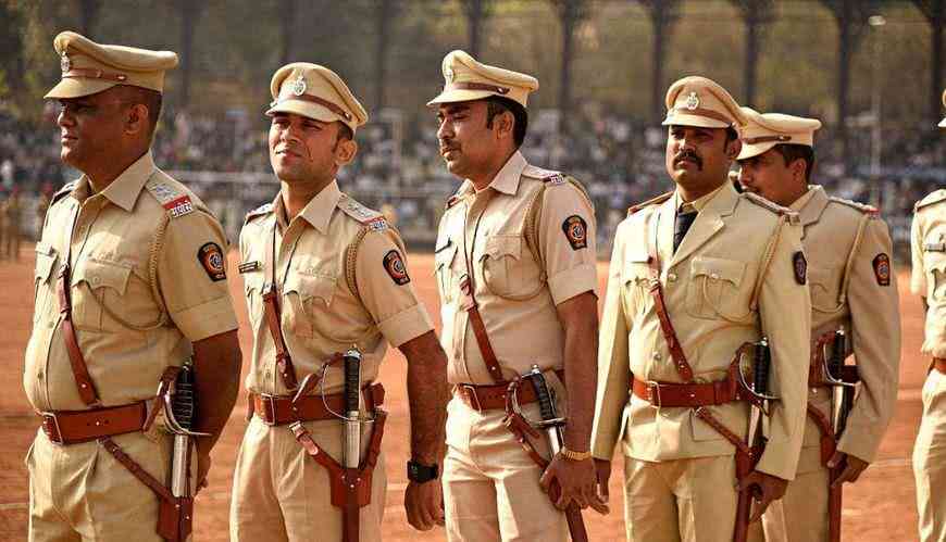 巴基斯坦遭印度袭击,投降人数超九万,处于劣