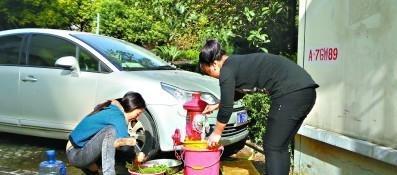 消防栓漏水到底该给谁打电话?