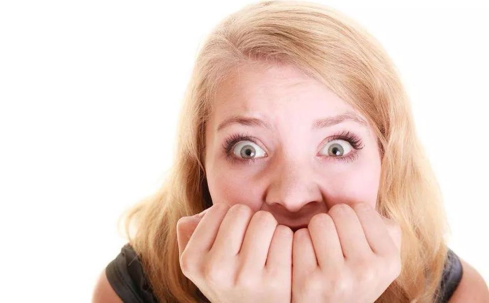 害怕老板的原因 如何克服职场恐惧心理