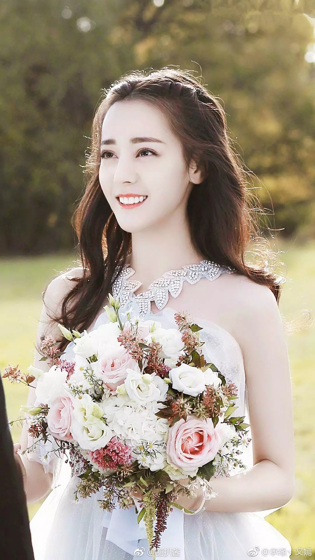 唐嫣婚纱照_唐嫣婚纱照美艳曝光