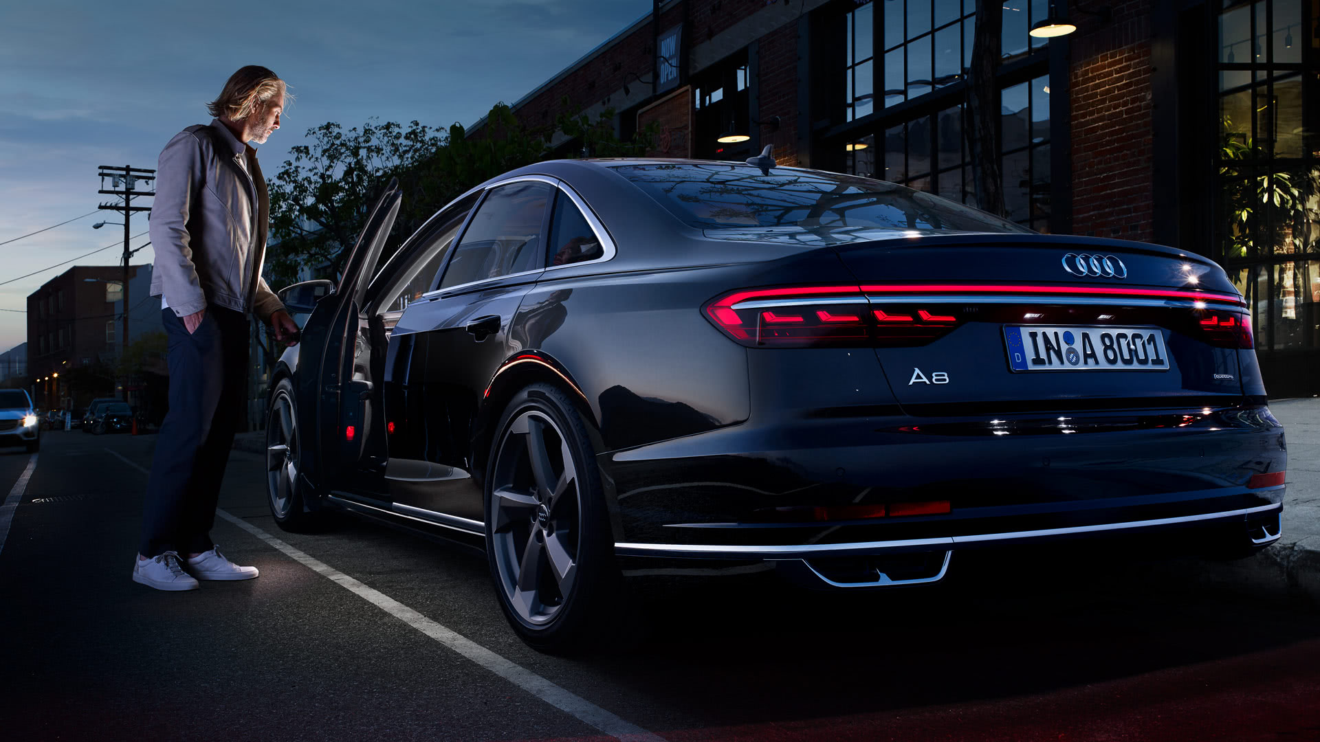 奥迪S、RS和R系列跟平常的奥迪有什么区别?