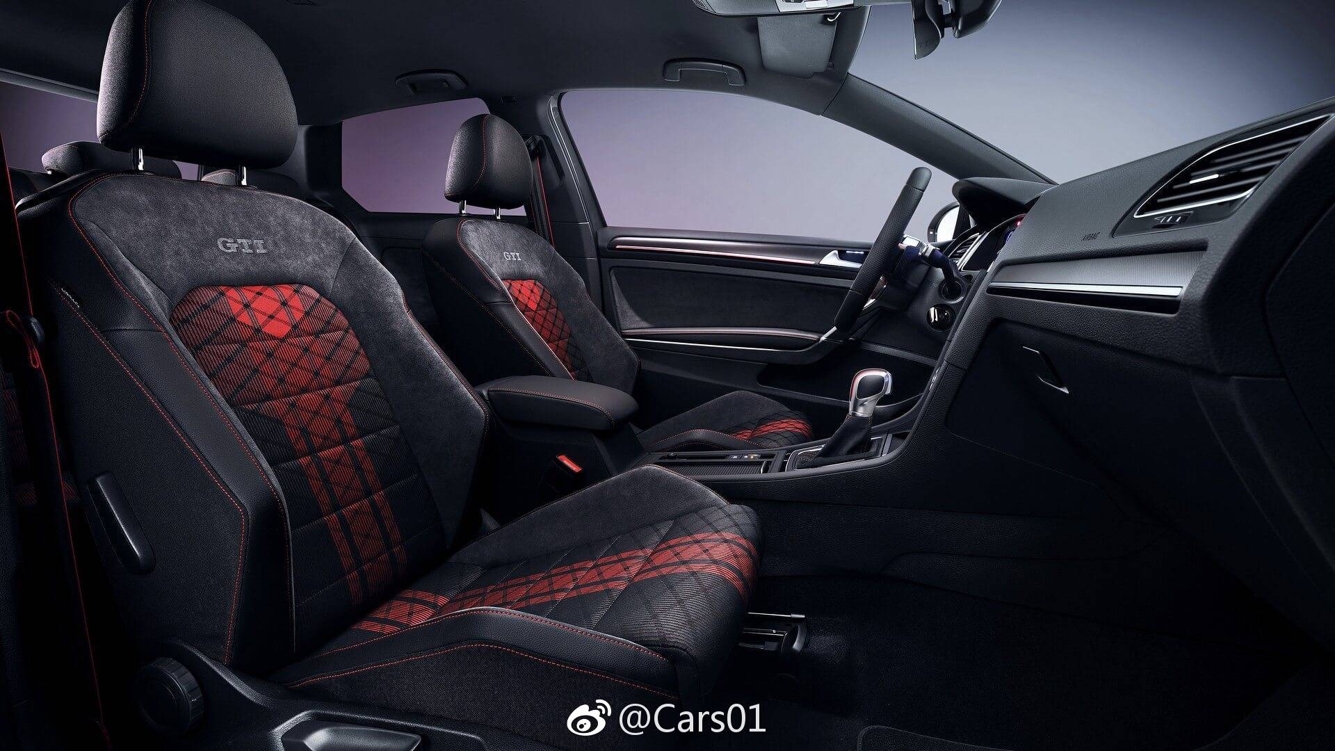 大众高尔夫GTI TCR官图发布!新车重新设计了外包围_新浪看点