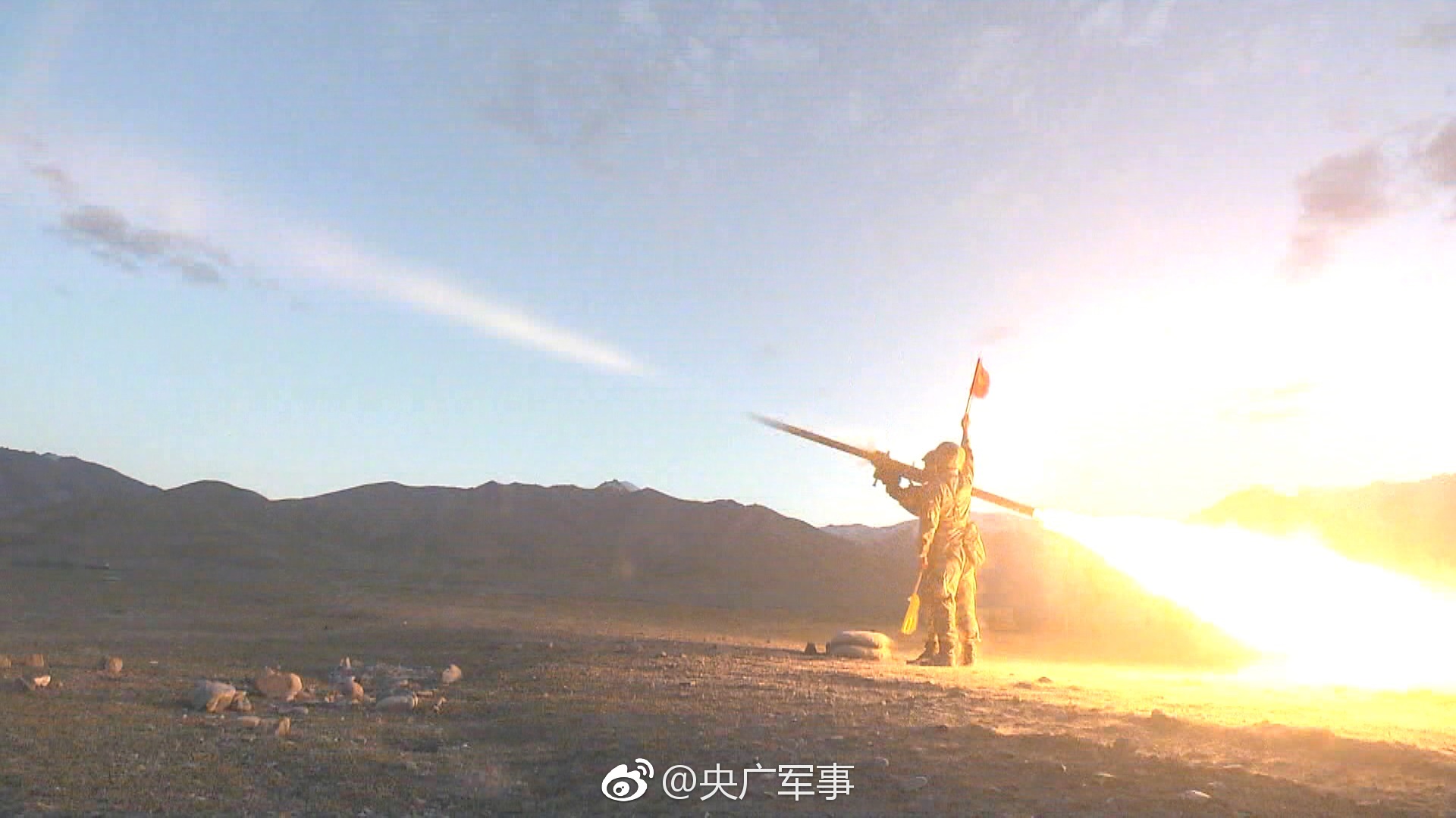 陆军第77集团军某防空旅:极限攻防 检验防空兵高原实战能力