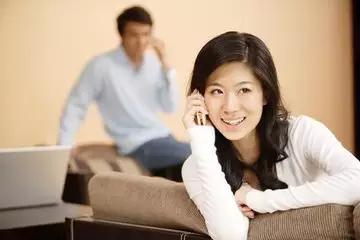 中年女人，为什么喜欢比自己小的男人