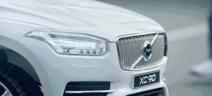 最高时速200 km/h的三缸发动机,逼格比肩bba你会买账吗