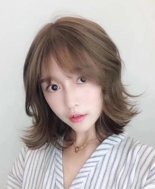 今年流行"不长不短"发型,染上不拘一格的发色,真美!