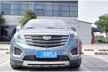 这款车也和揽胜极光有着同样的命运，这款车就是凯迪拉克XT5