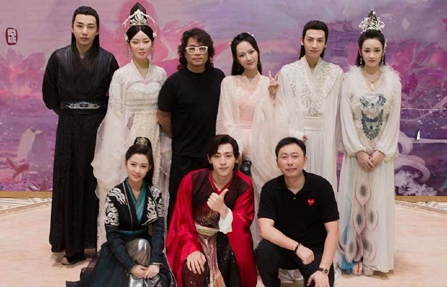 看到邓伦和罗云熙同框