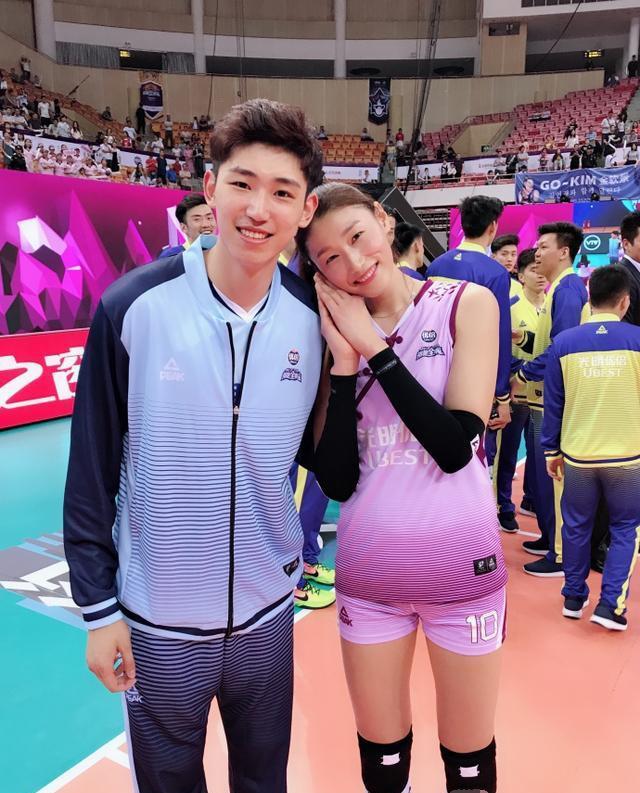 中国男排江川与韩国女排一姐微博互相示爱,网