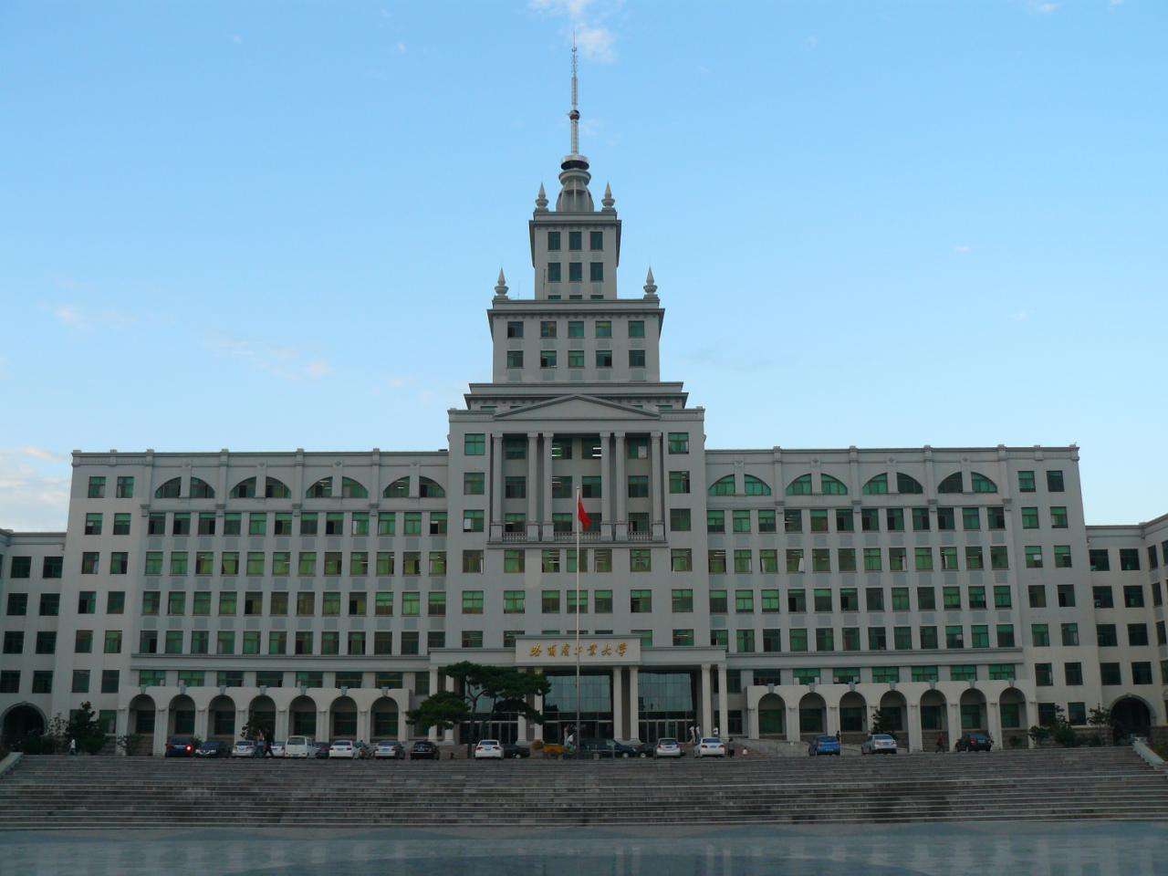 2018东北地区高校排名,哈工大不敌吉林大学,屈