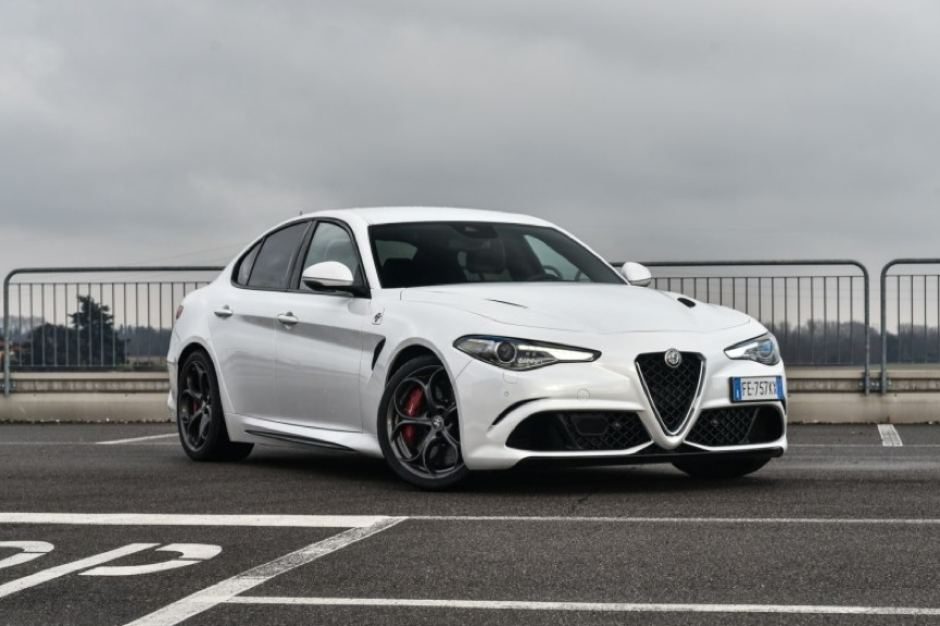 简评意大利“男神”——阿尔法•罗密欧Giulia