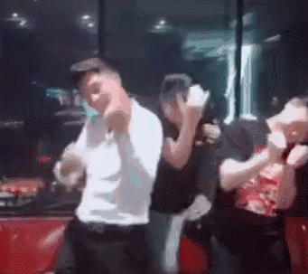 辍学整容混迹夜店捞富二代,难道