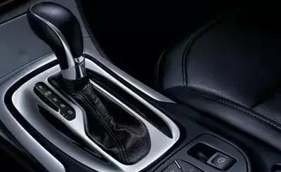 考车证,你们觉得考C1还是C2好呢