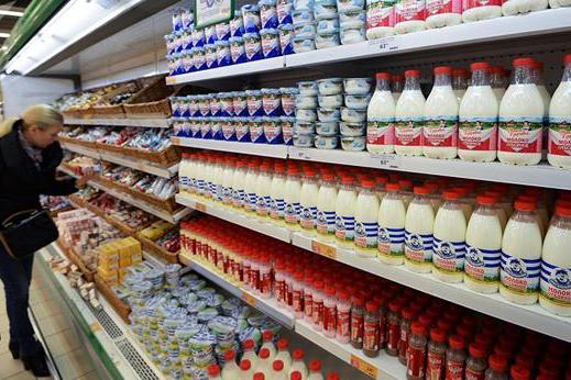 中国钱接连升值!100元能在俄罗斯和印度生活多