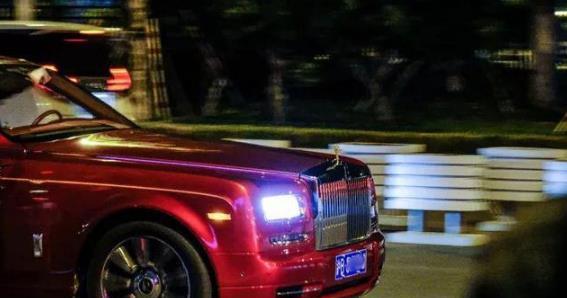 2017维密秀停车场实拍, 发现全是豪车, 古思特出镜率最高