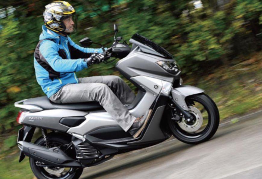 水冷踏板摩托车雅马哈NMAX与SMAX 155对比