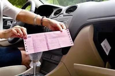 汽车小刮小蹭要不要走保险？学会这一招少花冤枉钱